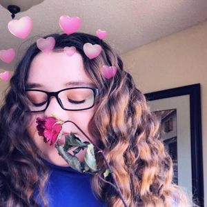 Meet your Posher, Kylee